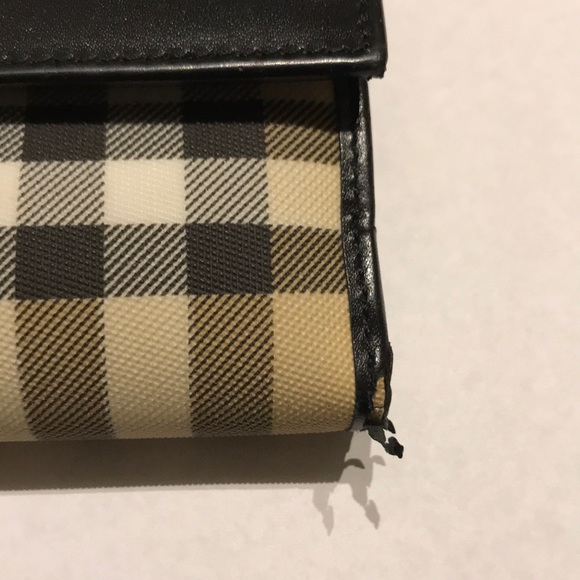 Burberry signature nova check plaid wallet - Picture 5 of 7